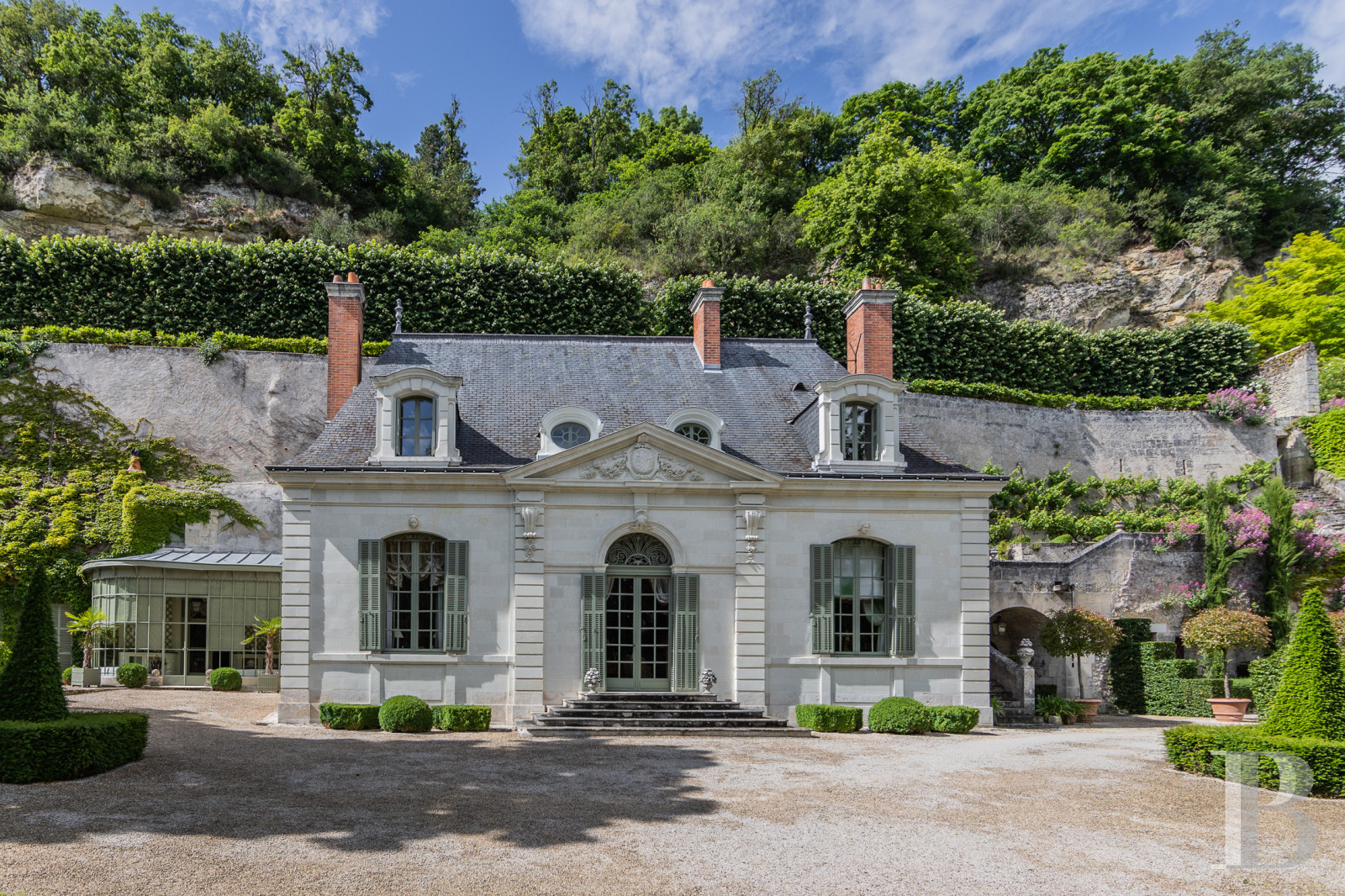 The outbuildings of an 18th-century manor house and its certified «remarkable» garden on the banks of the Loire to the east of Tours - photo  n°29